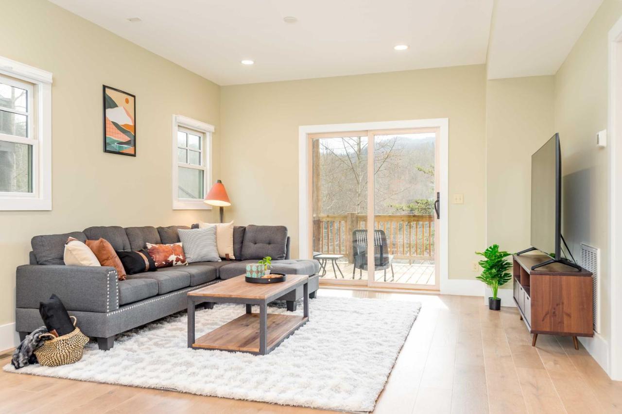 Cullowhee Home With Game Room, Wraparound Decks Exterior foto